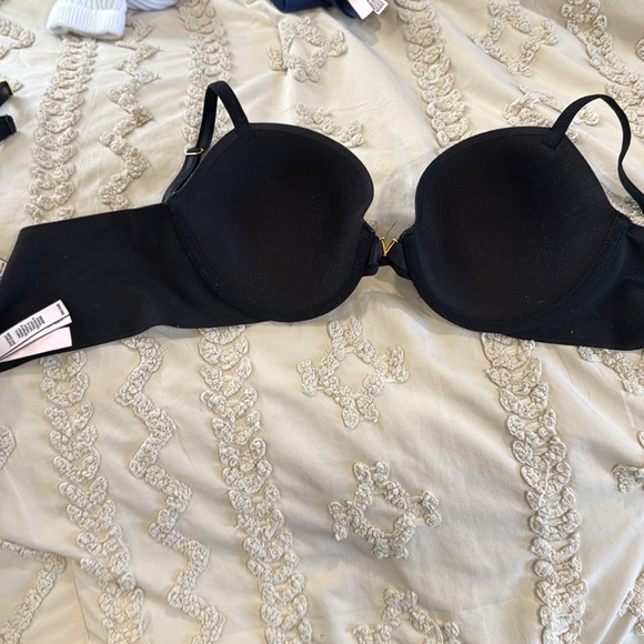 Victoria secret bra - Picture 2 of 3
